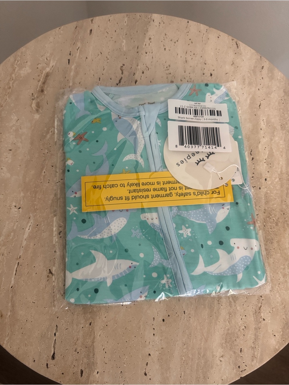 Little Sleepies Shark Soiree Bamboo
Viscose Zippy - Picture 8 of 13